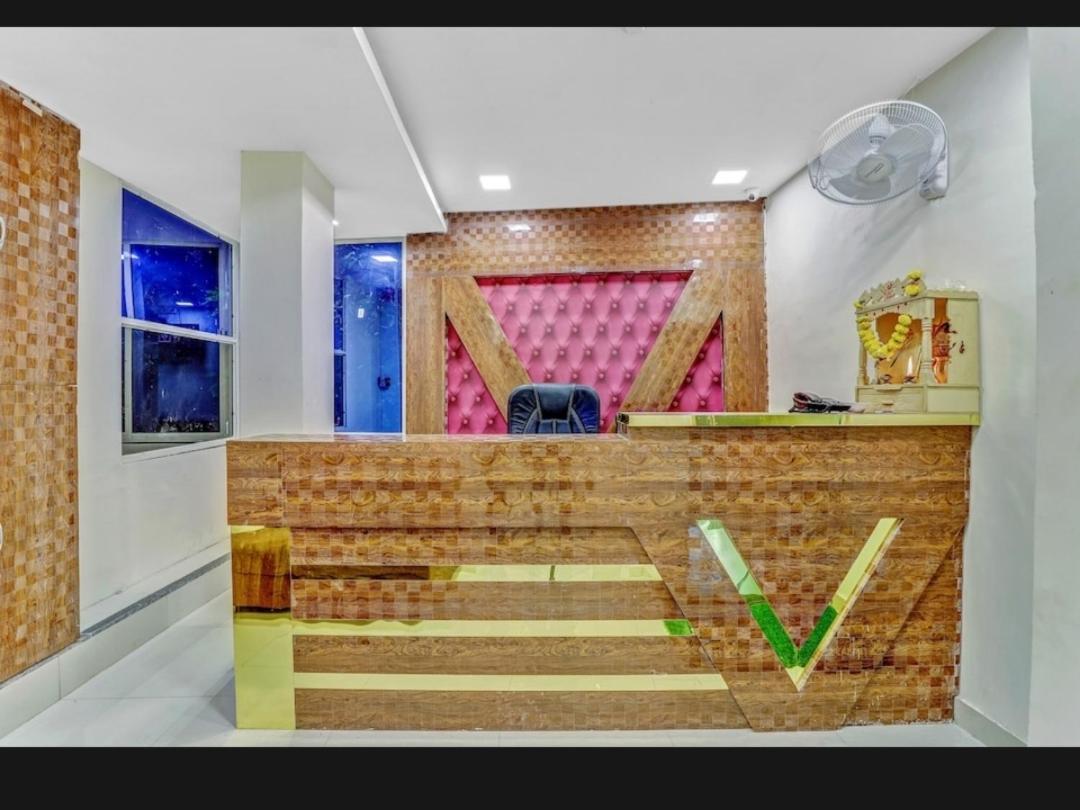Hotel Bhavya Residency Ahmedabad Ngoại thất bức ảnh
