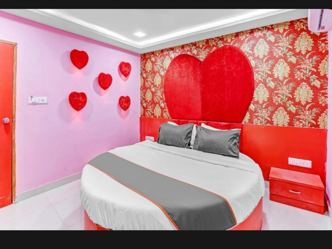 Hotel Bhavya Residency Ahmedabad Ngoại thất bức ảnh