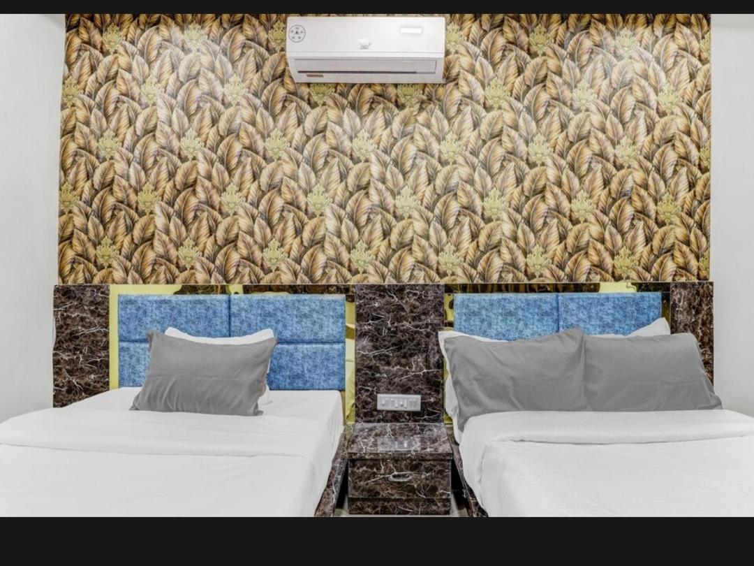 Hotel Bhavya Residency Ahmedabad Phòng bức ảnh